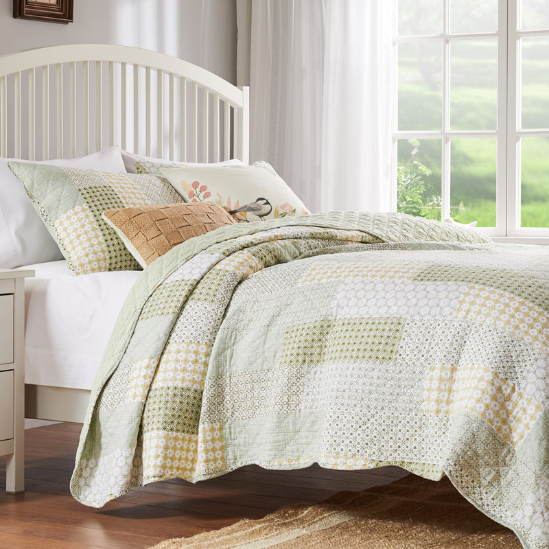 Sage Patch Quilt Set