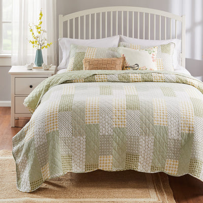 Sage Patch Quilt Set