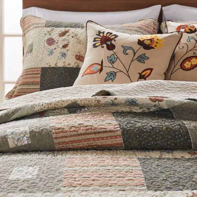 Sedona Patchwork Bonus Quilt Set